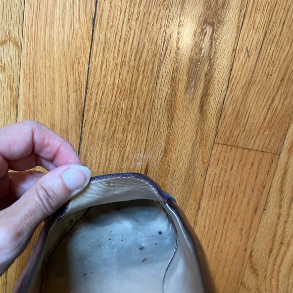 TOD’S Women’s Patent  Leather Loafers - Picture 4 of 4